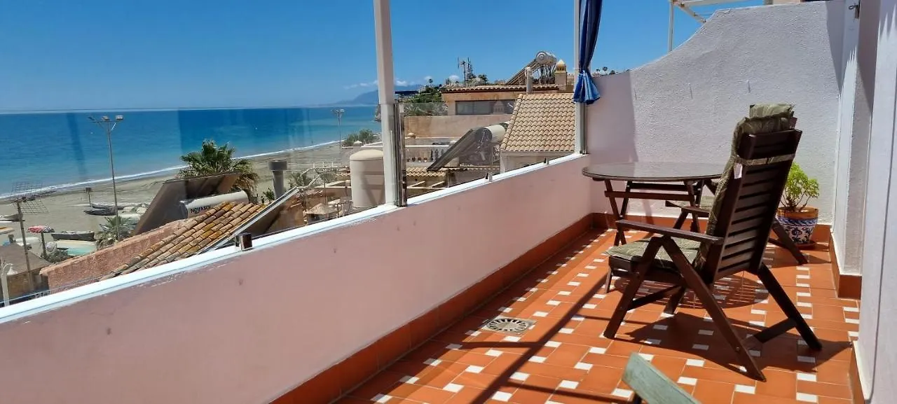 Apartamento Céntrico ático junto al mar Rincón de la Victoria