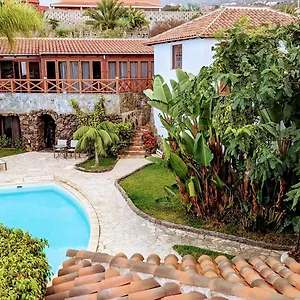 las-villas-de-gardel.tenerifehoteles.net/